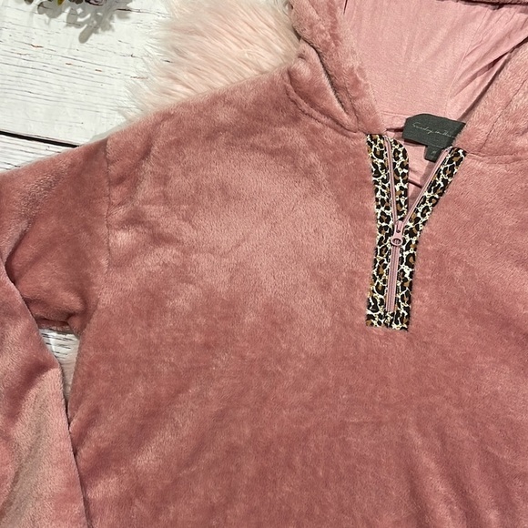Anthropologie Sunday in Brooklyn Kelyn Pink Leopard Fleece Pullover Jacket - Picture 6 of 12
